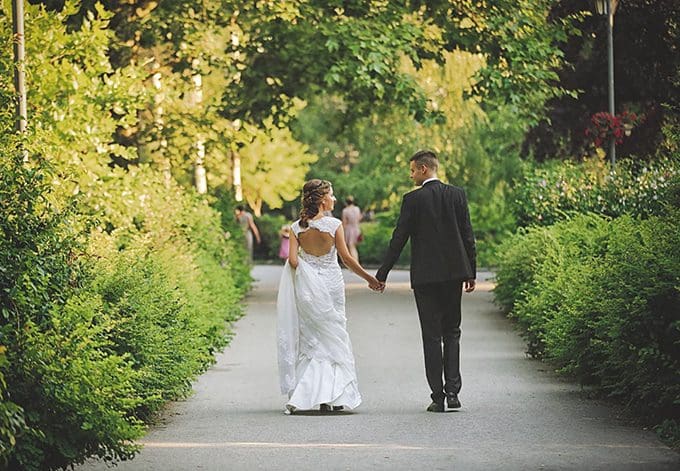 budget wedding