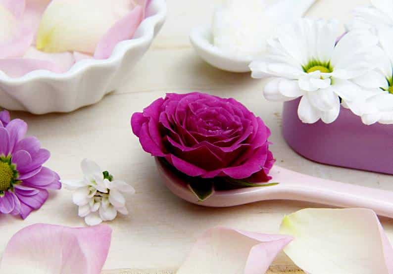 How to Look Fresh and Radiant: Beauty Tips for a Glowing Appearance