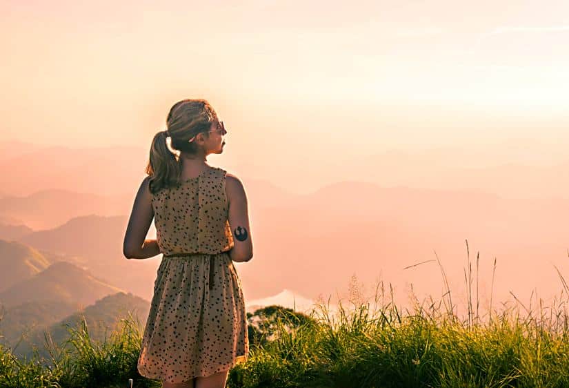 Styling Your Summer Dresses: 4 Tips