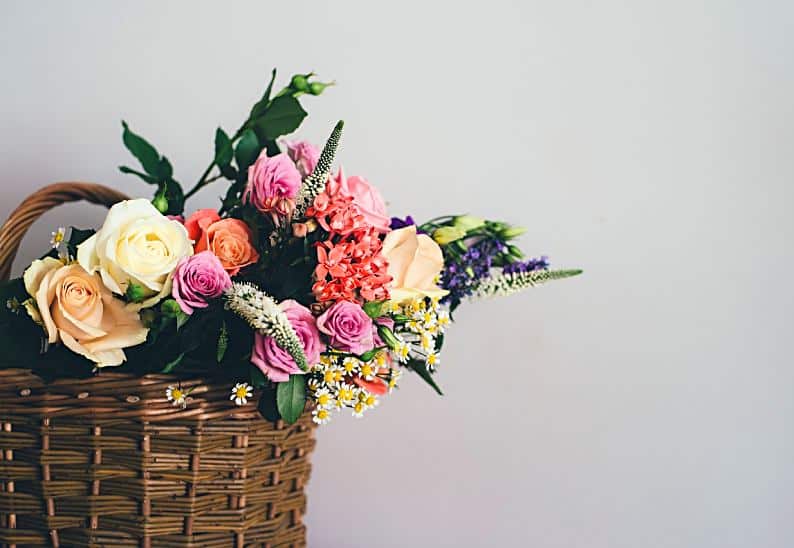 How to Easily Find the Right Flower Arrangement for Your Needs