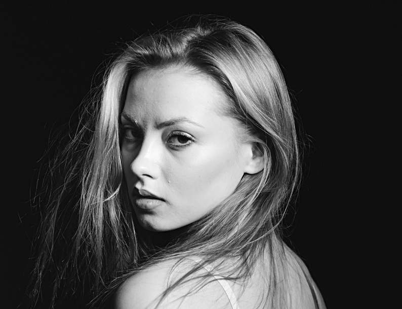 How Can a Signature Scent Boost Your Confidence and Enhance Your Aura