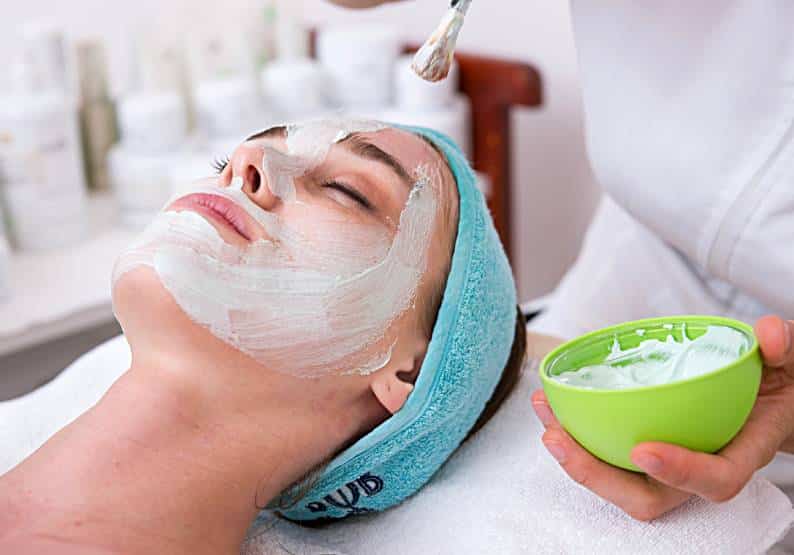 Is Tea Tree the Plug for Clear Skin?